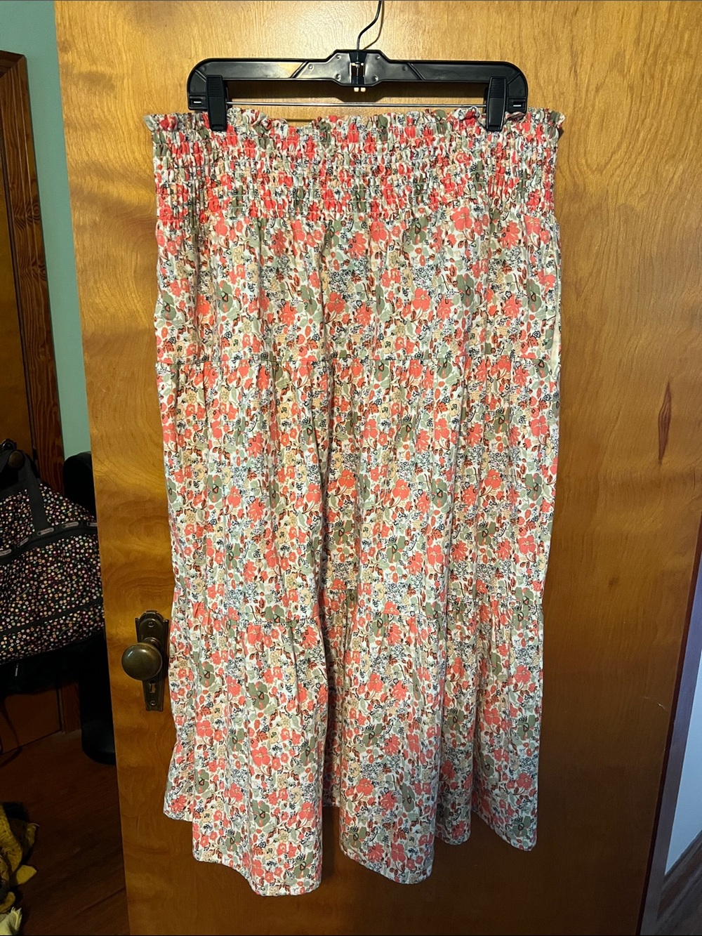 Universal Thread Coral and Cream Floral Smocked Midi Skirt - Picture 3 of 4